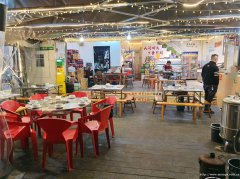 已转* * * * * * * * *西区公馆三号餐饮店低价