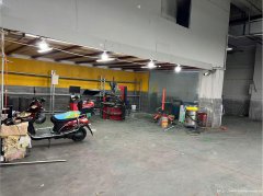 编号182，南岸莱茵河畔洗车修车店出租