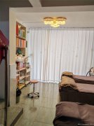 编号185，下江北中梁一号院美容院转让