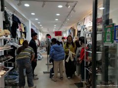 编号197，下江北构庄路小区大门口旺铺急转