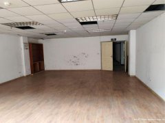 编号199，老城区抗建路营业房出租