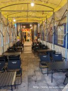 编号217，西区邦泰天誉十字路口餐饮店9千8急转