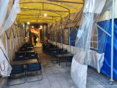 编号217，西区邦泰天誉十字路口餐饮店9千8急转