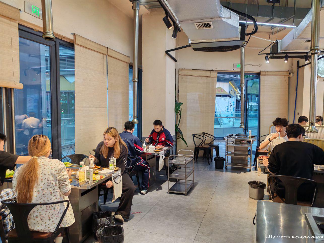 编号236,下江北万象汇旁边烤肉店转让 编号236,下江北万象汇旁边烤肉店转让