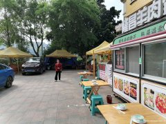 编号222，老城区金帝庄园餐饮店短租