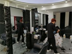 编号224，下江北邦泰社区大门口空门面出租或分租