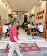 编号270，叙州区二二四菜市面馆转让，，，，，