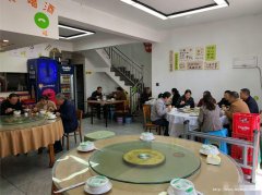 编号272，南岸西区翡翠堂夜宵店转让