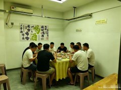 编号272，南岸西区翡翠堂夜宵店转让