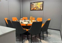 编号279，上江北红星美凯龙火锅店12万整体转让
