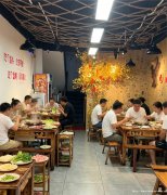 编号302，西区原著荟鱼火锅转让，，，，
