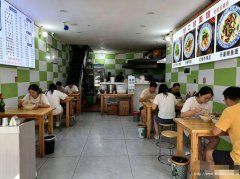 编号311，老城区世茂云锦小区门口面馆转让