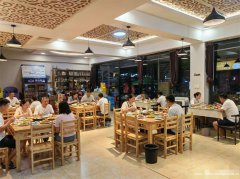 编号337，西区鑫悦湾十字路口餐饮店转让