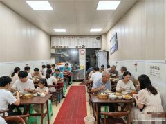 编号351，南岸二医院早餐店出租，，，，
