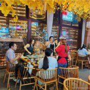 已转* * * * * * *老城区冠英古街火锅店急转，，，