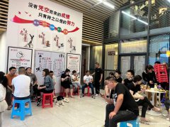已转* * * * * * *老城区冠英古街火锅店急转，，，