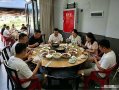 已转* * * * * *下江北卓越城中餐店转让