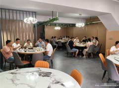 编号263，西区翡翠堂小区门口面馆5万急转