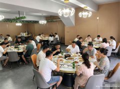 编号263，西区翡翠堂小区门口面馆5万急转