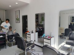 编号314，叙州区北新公馆门口美发店转让，
