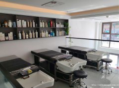 编号314，叙州区北新公馆门口美发店转让，
